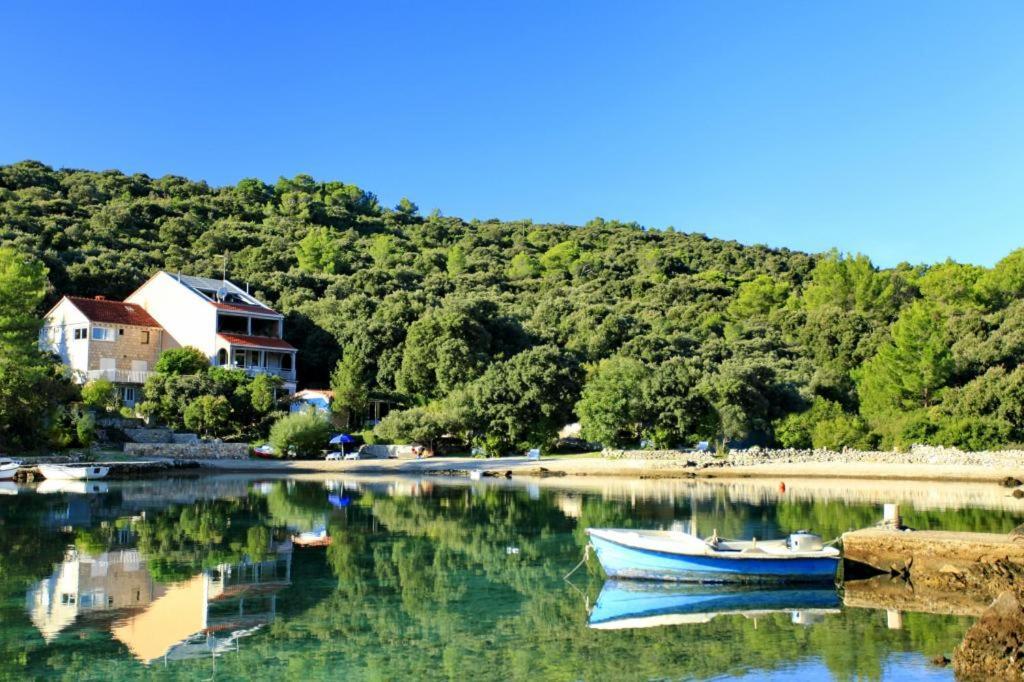 Apartments Villa Cebalo-Korcula Zrnovo Eksteriør billede
