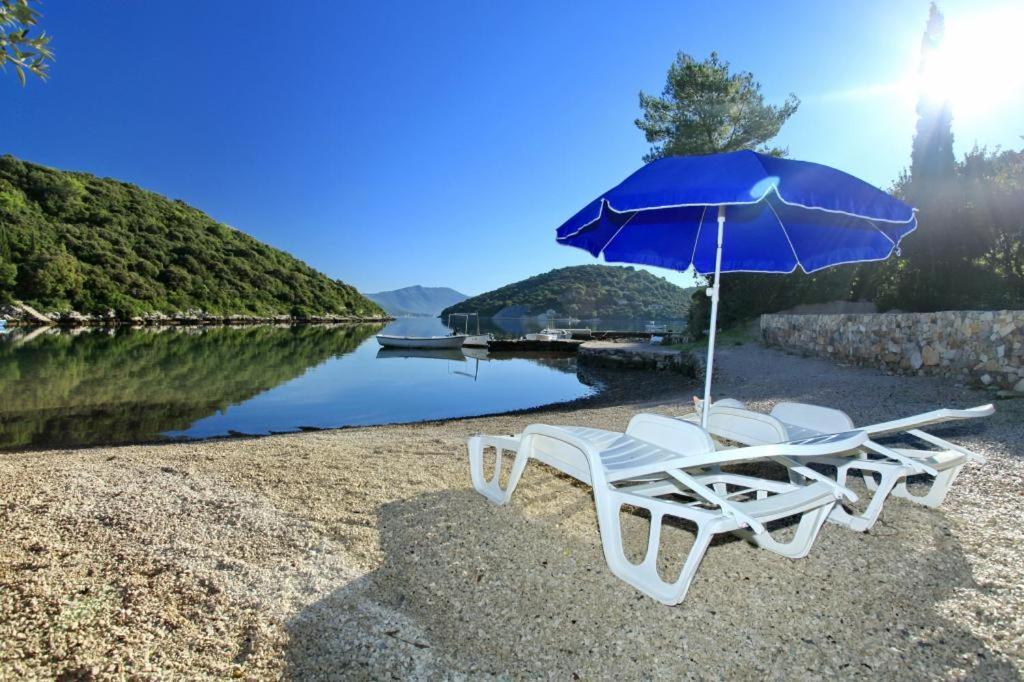 Apartments Villa Cebalo-Korcula Zrnovo Eksteriør billede